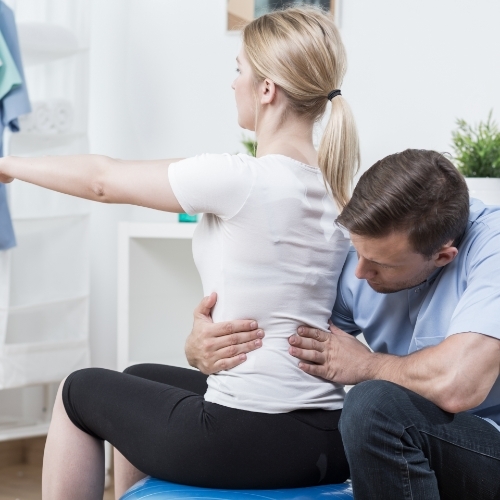 Spinal-Manipulation-Physical-Therapy-Delray-beach-Fort-Lauderdale-FL-Dr.Physio-Therapy-and-Wellness